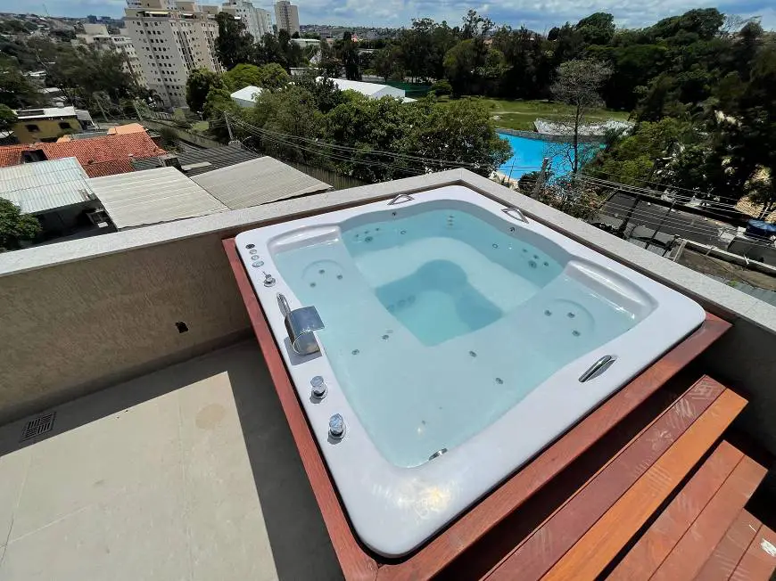Foto 1 de Cobertura com 4 Quartos à venda, 140m² em Planalto, Belo Horizonte