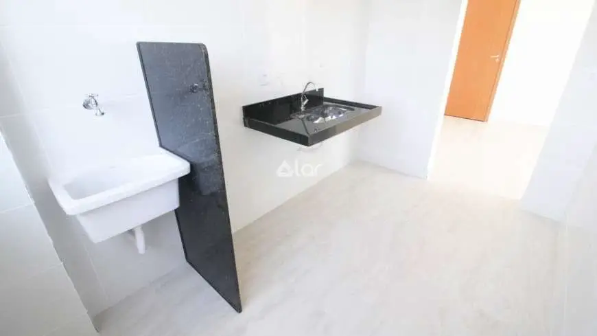 Foto 5 de Apartamento com 2 Quartos à venda, 56m² em Mantiqueira, Belo Horizonte