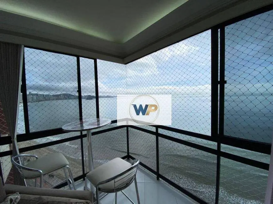 Foto 1 de Apartamento com 2 Quartos para alugar, 110m² em Quadra Mar, Balneário Camboriú