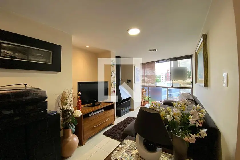 Foto 1 de Apartamento com 2 Quartos para alugar, 73m² em Rio Branco, Novo Hamburgo