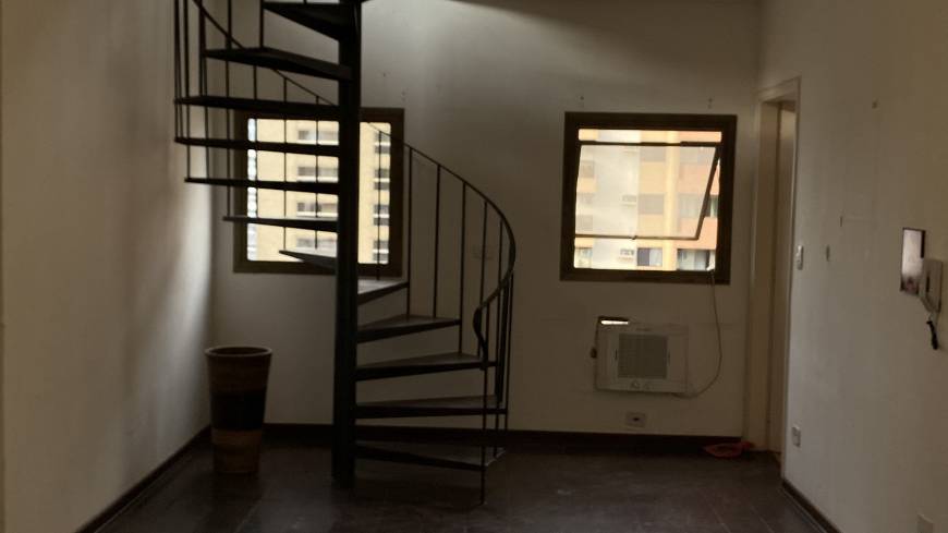 Foto 2 de Apartamento com 3 Quartos à venda, 203m² em Embaré, Santos