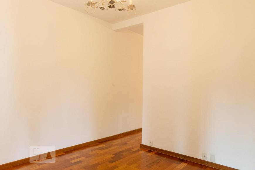 Foto 2 de Casa com 2 Quartos à venda, 200m² em Lapa, São Paulo