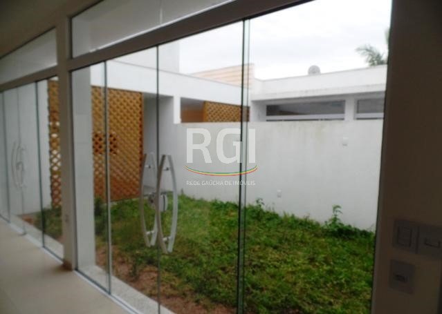 Foto 3 de Casa com 3 Quartos à venda, 136m² em Centro, Tramandaí