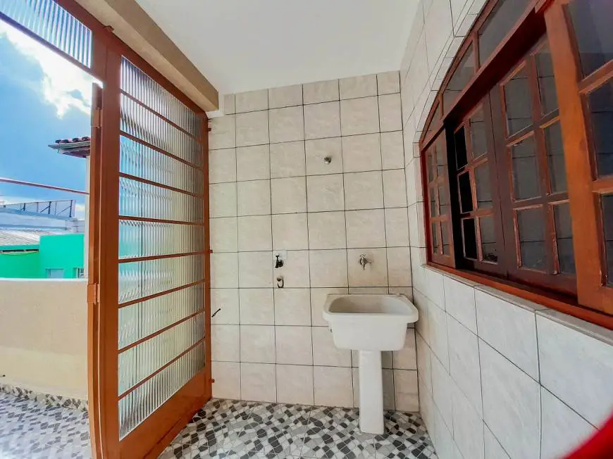 Foto 5 de Casa com 4 Quartos à venda, 186m² em Jardim Brasil, Atibaia
