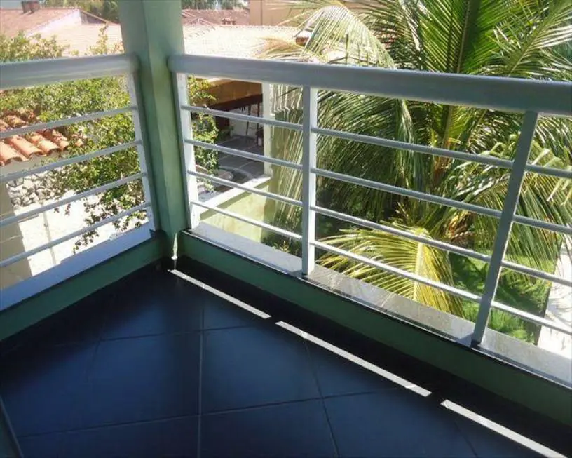 Foto 4 de Sobrado com 3 Quartos à venda, 180m² em Balneario Florida, Praia Grande