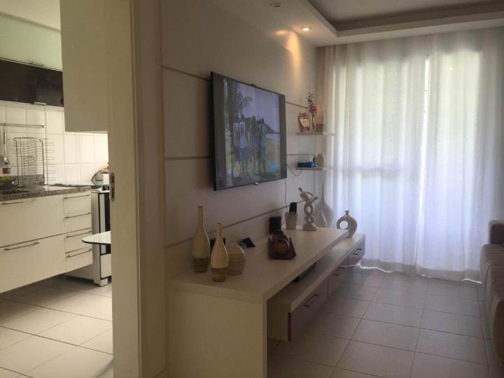 Foto 2 de Apartamento com 2 Quartos à venda, 68m² em Camorim, Rio de Janeiro
