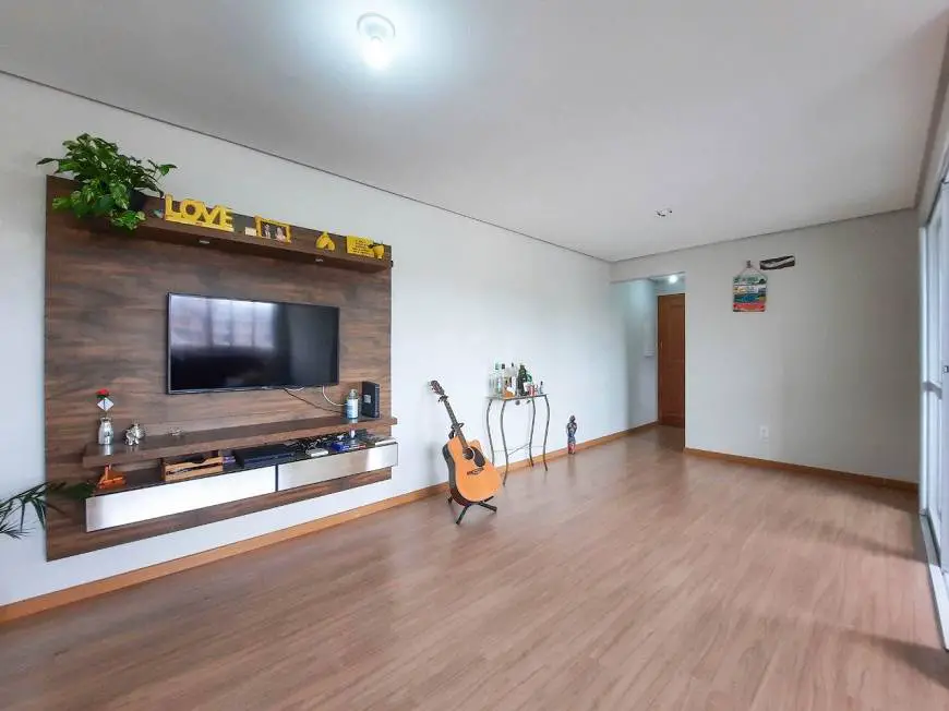 Foto 5 de Apartamento com 3 Quartos à venda, 103m² em Cristal, Porto Alegre
