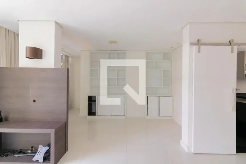 Foto 2 de Apartamento com 3 Quartos para alugar, 130m² em Itaim Bibi, São Paulo