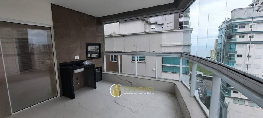 Foto 2 de Apartamento com 3 Quartos para alugar, 138m² em Meia Praia, Itapema