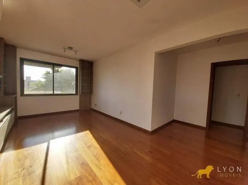 Foto 4 de Apartamento com 3 Quartos para alugar, 114m² em Petrópolis, Porto Alegre