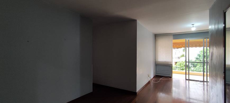 Foto 2 de Apartamento com 3 Quartos para alugar, 108m² em Tijuca, Rio de Janeiro