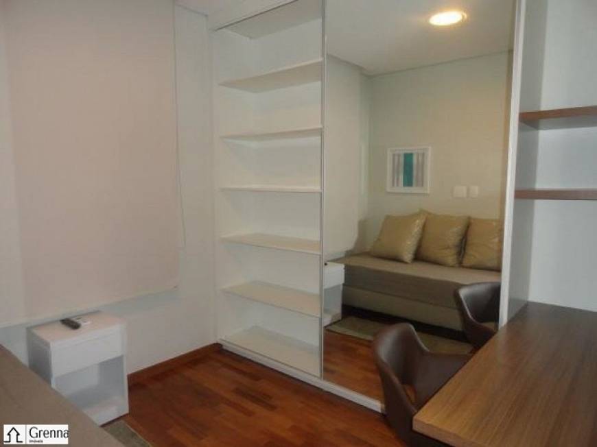 Foto 3 de Apartamento com 3 Quartos para venda ou aluguel, 150m² em Vila Olímpia, São Paulo