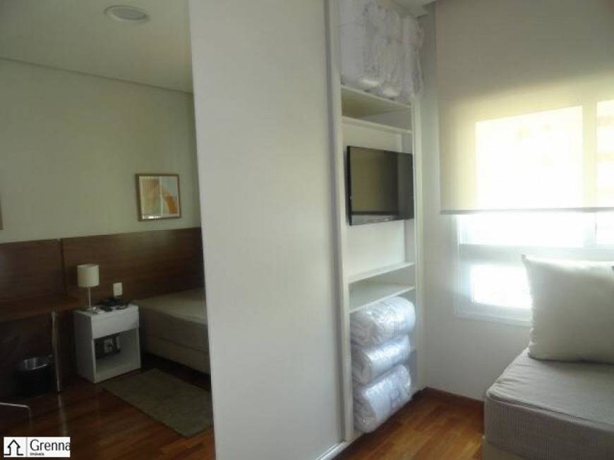 Foto 4 de Apartamento com 3 Quartos para venda ou aluguel, 150m² em Vila Olímpia, São Paulo