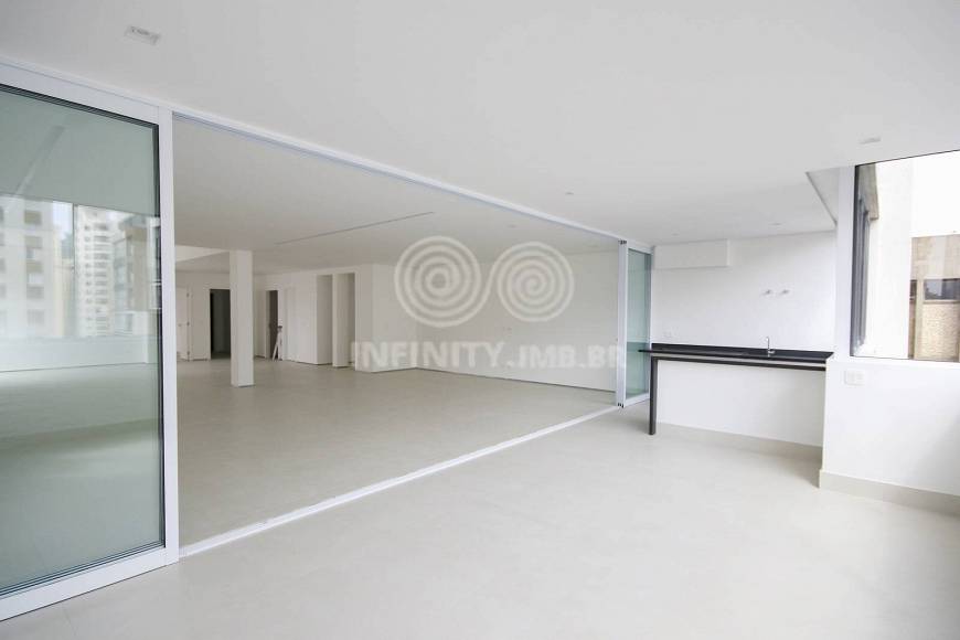 Foto 3 de Apartamento com 4 Quartos à venda, 382m² em Jardins, São Paulo