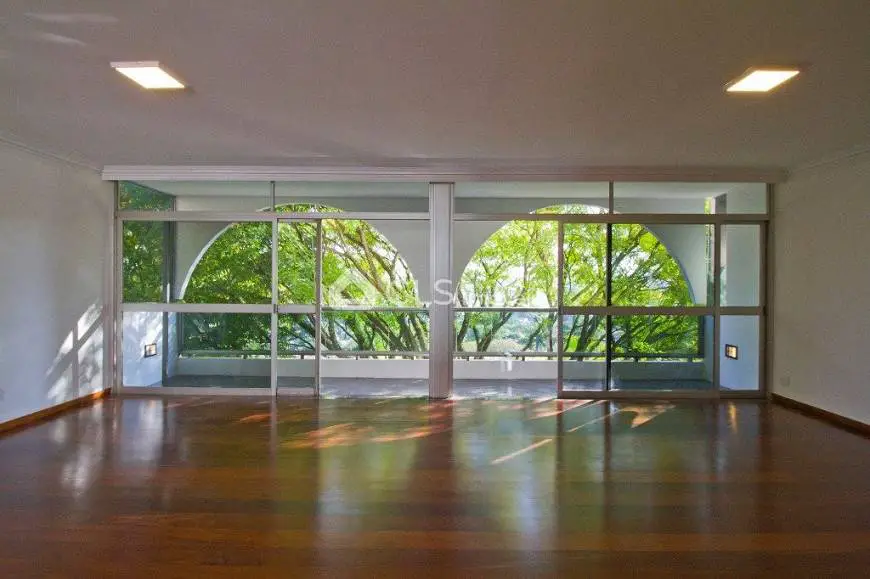 Foto 1 de Apartamento com 4 Quartos à venda, 228m² em Pacaembu, São Paulo