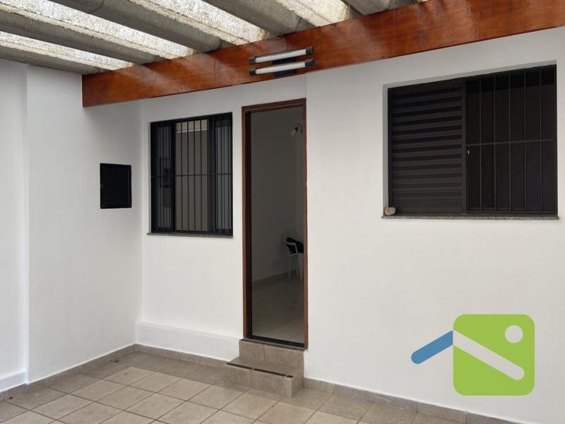 Foto 3 de Casa com 2 Quartos para alugar, 96m² em Jaguaré, São Paulo