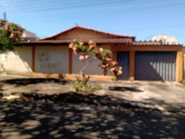 Foto 1 de Casa com 4 Quartos à venda, 174m² em Jardim América, Goiânia