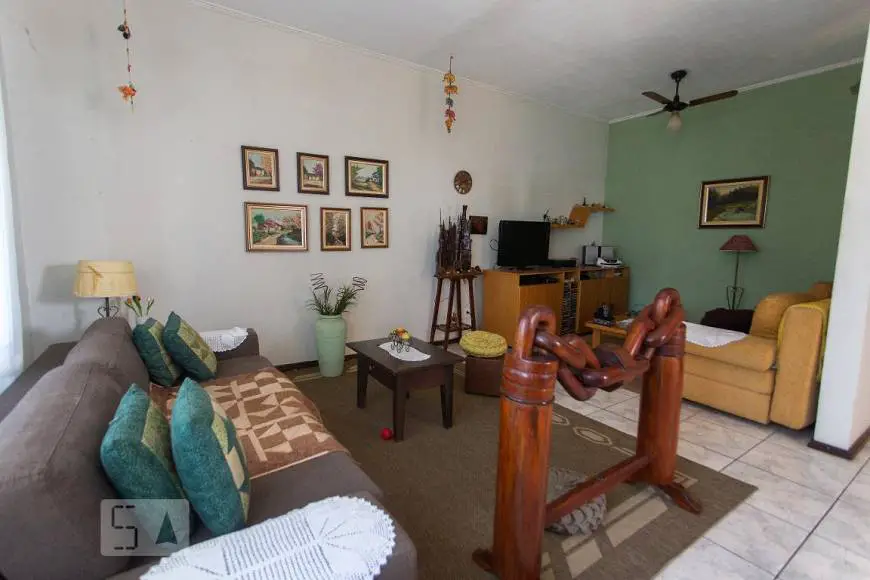 Foto 2 de Casa com 4 Quartos para alugar, 240m² em Rudge Ramos, São Bernardo do Campo