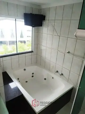 Foto 3 de Casa de Condomínio com 5 Quartos à venda, 400m² em Ariribá, Balneário Camboriú