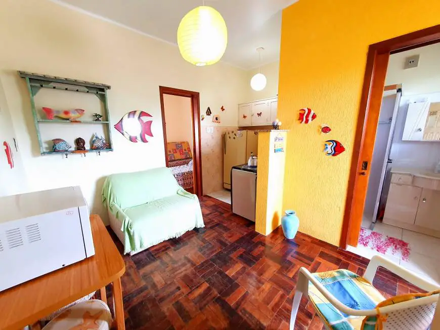 Foto 1 de Apartamento com 1 Quarto à venda, 32m² em Centro, Tramandaí