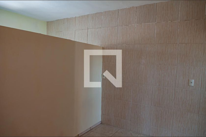 Foto 2 de Apartamento com 1 Quarto para alugar, 90m² em Taquara, Rio de Janeiro