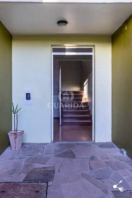 Foto 3 de Apartamento com 1 Quarto à venda, 41m² em Vila Nova, Porto Alegre