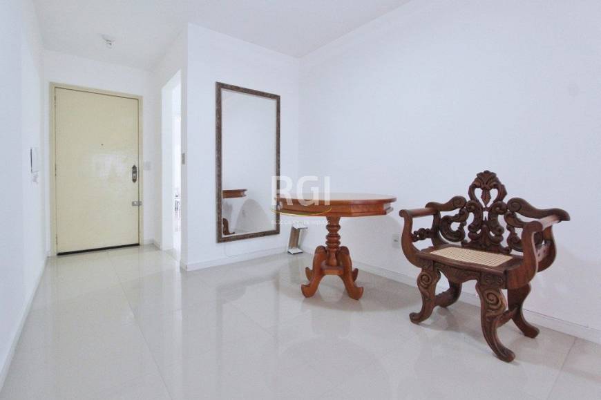 Foto 4 de Apartamento com 2 Quartos à venda, 84m² em Nonoai, Porto Alegre