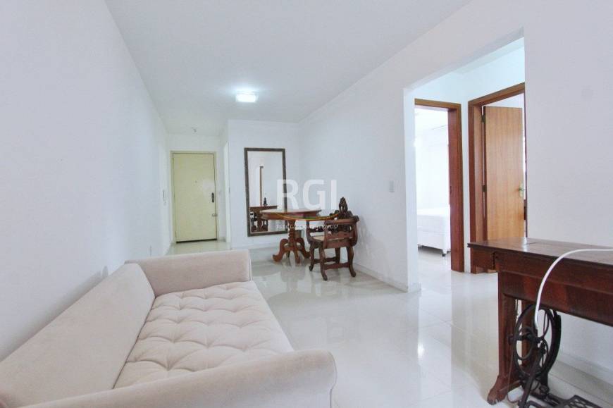 Foto 5 de Apartamento com 2 Quartos à venda, 84m² em Nonoai, Porto Alegre