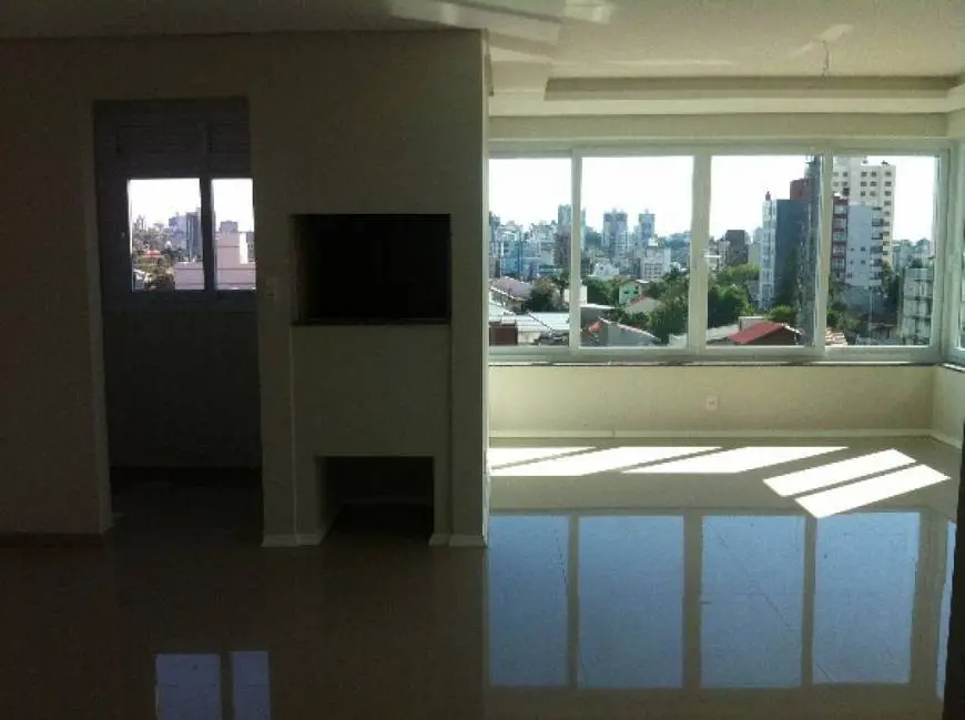 Foto 5 de Apartamento com 3 Quartos à venda, 105m² em Passo da Areia, Porto Alegre