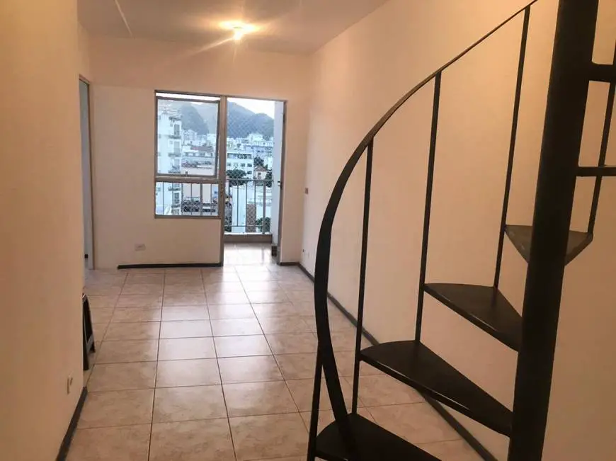 Foto 1 de Apartamento com 3 Quartos para alugar, 105m² em Vila Isabel, Rio de Janeiro
