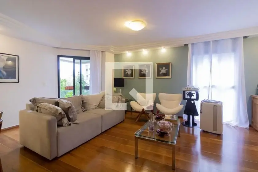 Foto 1 de Apartamento com 4 Quartos à venda, 150m² em Vila Olímpia, São Paulo
