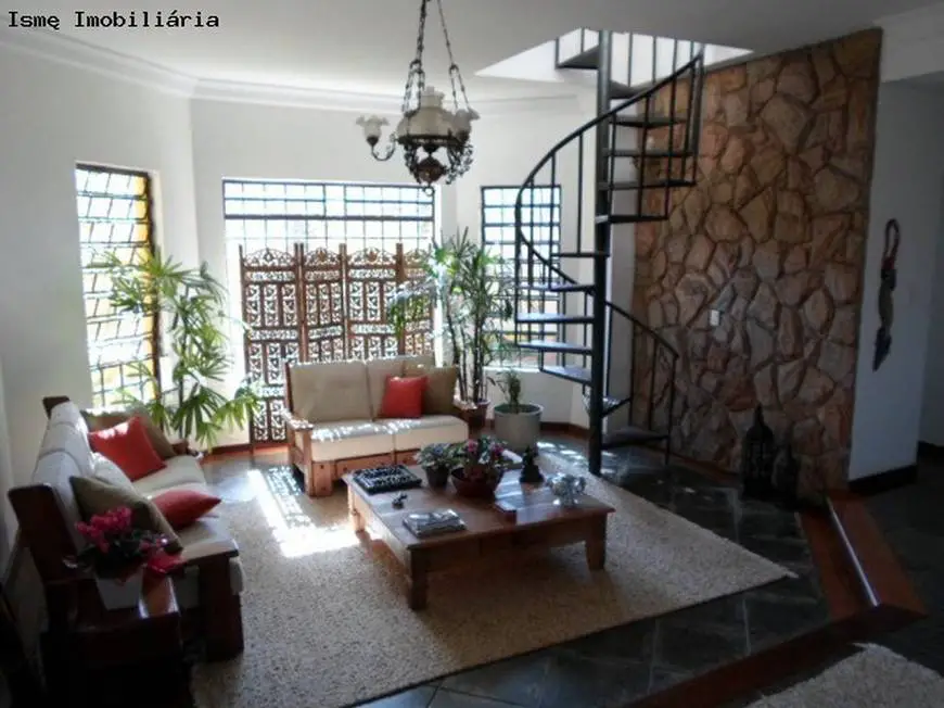 Foto 3 de Casa com 3 Quartos à venda, 470m² em Jardim America, Paulínia