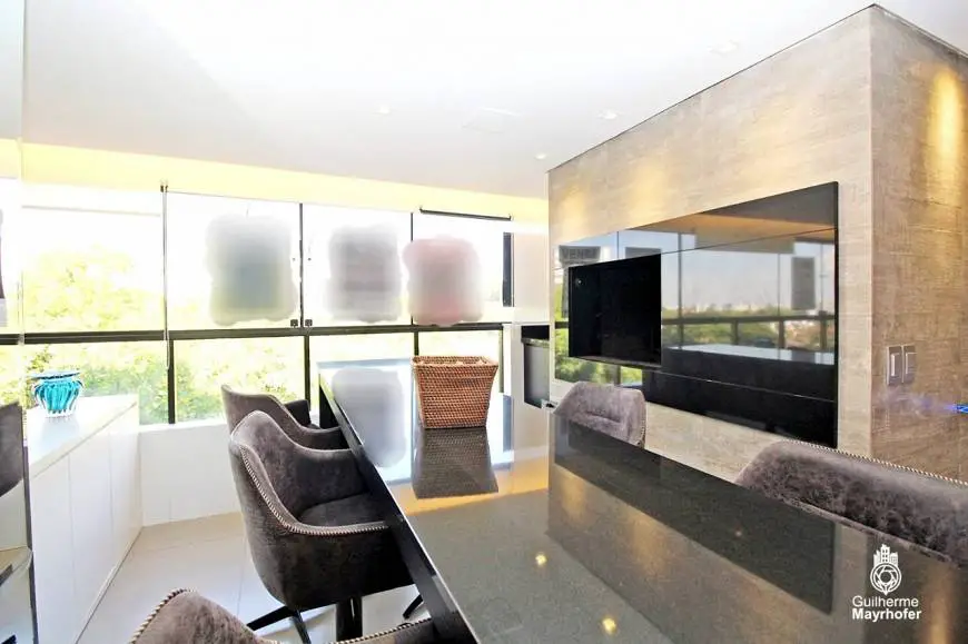 Foto 5 de Apartamento com 2 Quartos à venda, 118m² em Boa Vista, Porto Alegre
