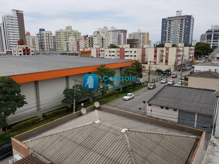 Foto 3 de Apartamento com 2 Quartos à venda, 59m² em Campinas, São José