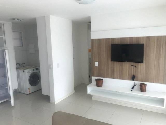 Foto 2 de Apartamento com 2 Quartos à venda, 77m² em Engenheiro Luciano Cavalcante, Fortaleza
