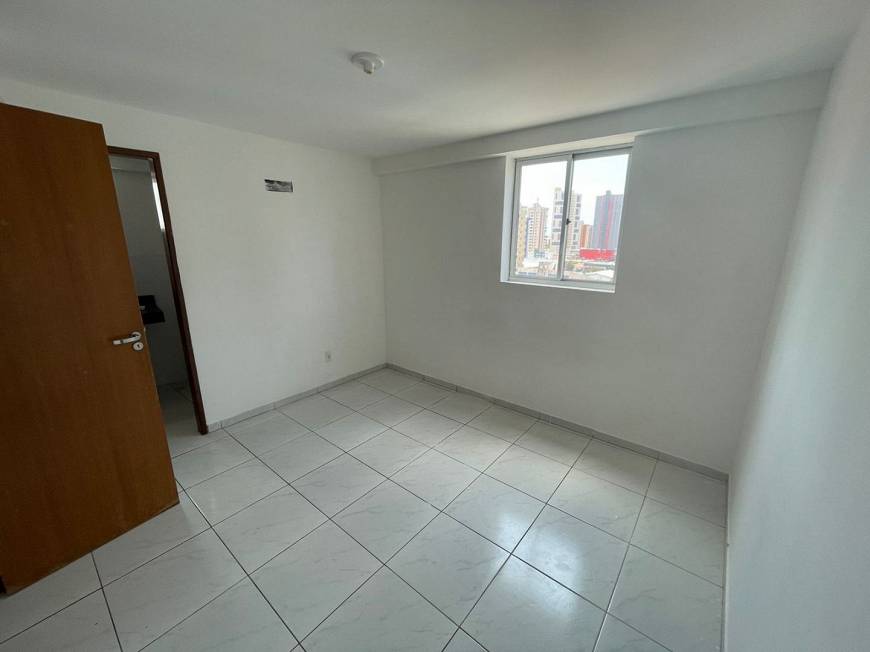 Foto 5 de Apartamento com 2 Quartos à venda, 62m² em Manaíra, João Pessoa
