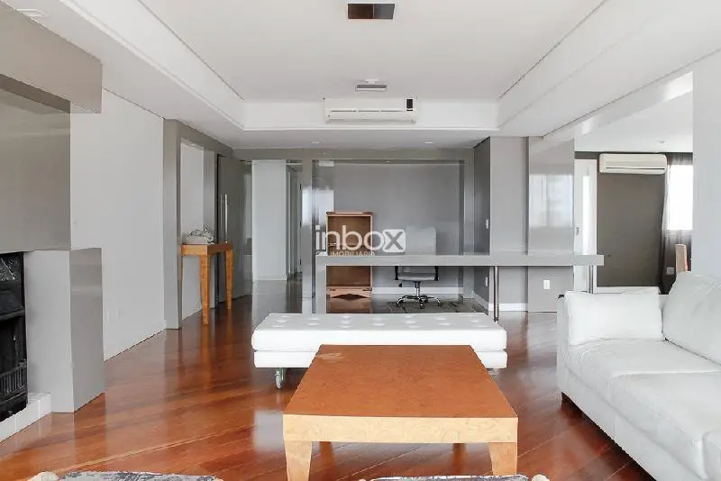Foto 2 de Apartamento com 3 Quartos para alugar, 202m² em Auxiliadora, Porto Alegre