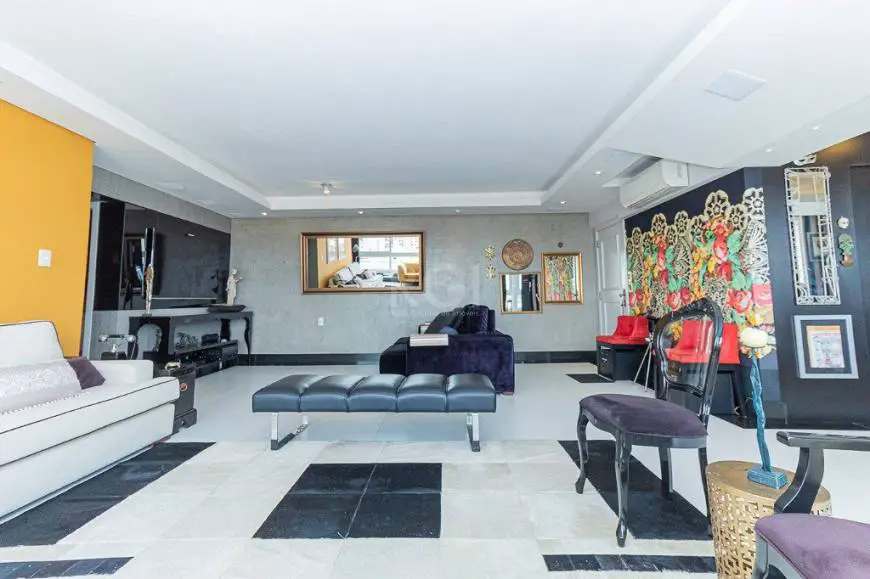 Foto 5 de Apartamento com 3 Quartos à venda, 133m² em Moinhos de Vento, Porto Alegre