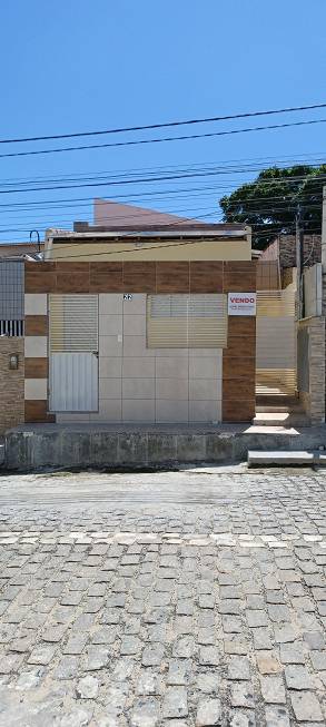 Foto 1 de Casa com 2 Quartos à venda, 65m² em Ribeira, Natal