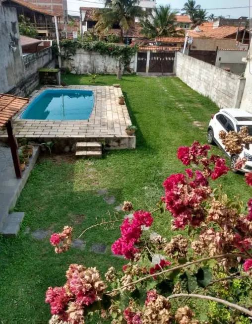 Foto 1 de Casa com 4 Quartos à venda, 288m² em Centro, Maricá