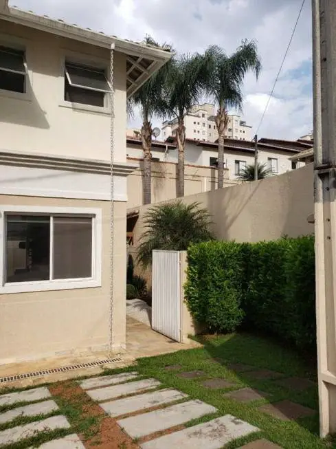 Foto 5 de Casa de Condomínio com 3 Quartos à venda, 11000m² em Taboão, São Bernardo do Campo