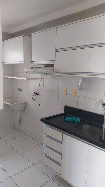 Foto 4 de Apartamento com 2 Quartos para alugar, 65m² em Abrantes, Camaçari