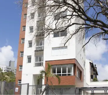 Foto 1 de Apartamento com 2 Quartos à venda, 72m² em Jardim Itú Sabará, Porto Alegre