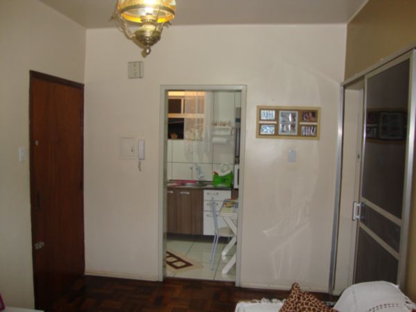 Foto 3 de Apartamento com 2 Quartos à venda, 56m² em Partenon, Porto Alegre
