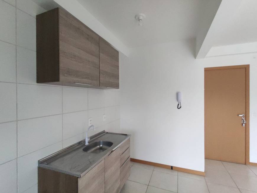 Foto 5 de Apartamento com 2 Quartos para alugar, 65m² em Santo Antônio, Joinville