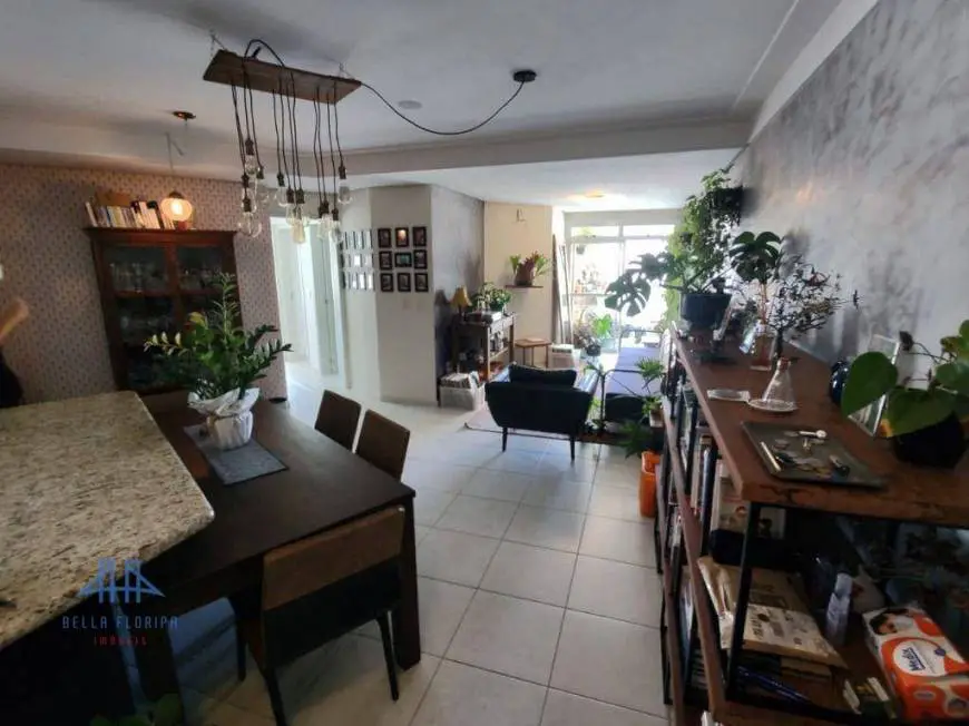 Foto 1 de Apartamento com 3 Quartos à venda, 107m² em Parque São Jorge, Florianópolis