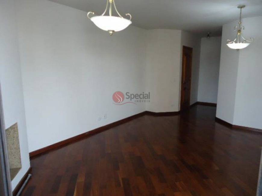Foto 3 de Apartamento com 3 Quartos para alugar, 114m² em Tatuapé, São Paulo