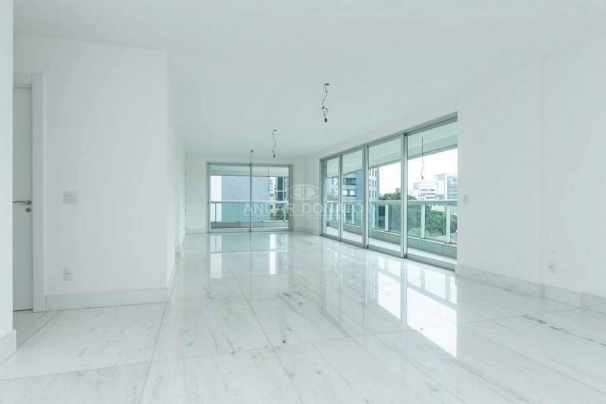 Foto 1 de Apartamento com 4 Quartos à venda, 249m² em Serra, Belo Horizonte