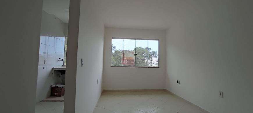 Foto 3 de Casa com 2 Quartos para alugar, 69m² em Nossa Senhora da Penha, Vila Velha
