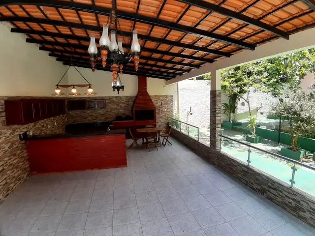 Foto 5 de Casa com 4 Quartos à venda, 620m² em Compensa, Manaus